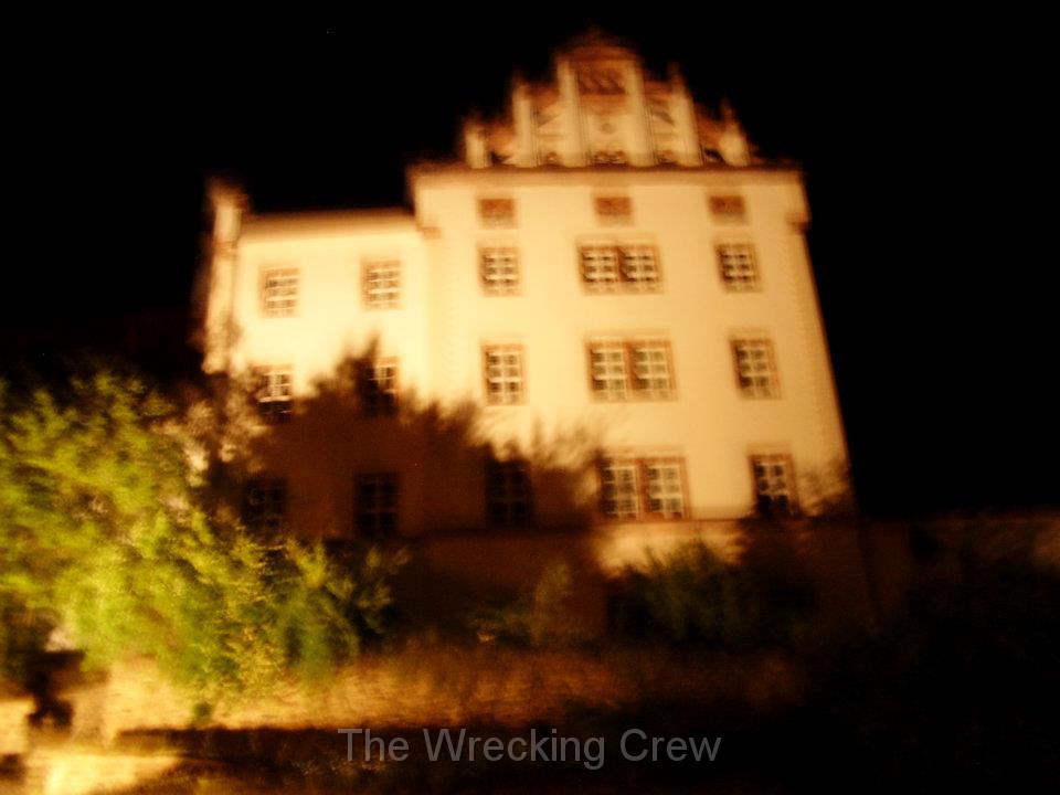 179507_3848702572749_1213540212_n.jpg