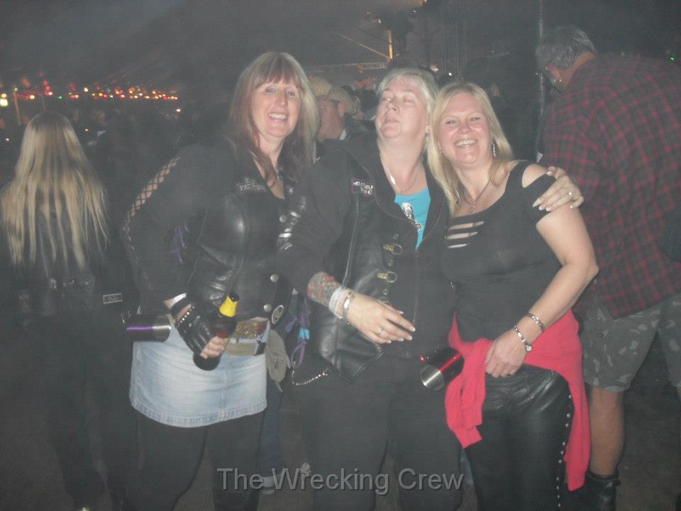 155263_4441697437250_1244132323_n.jpg